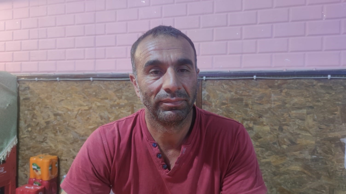 Arılarını kontrol ederken karşılaştığı hayvanları kayıt altına aldı

