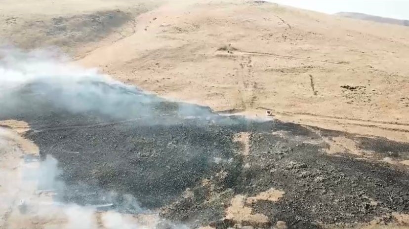 Elazığ’da korkutan yangın: Alevler büyük bir alana yayıldı
