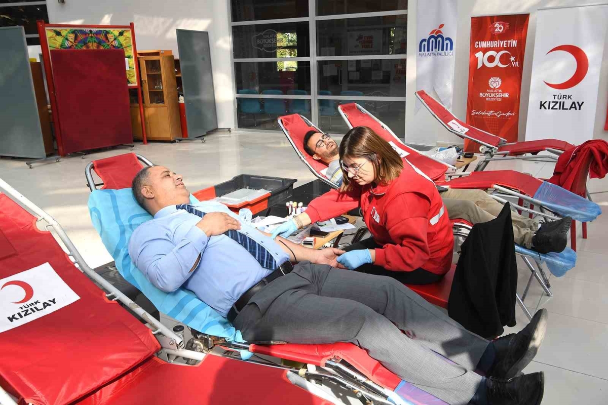 Malatya’da kan bağışı kampanyası başladı
