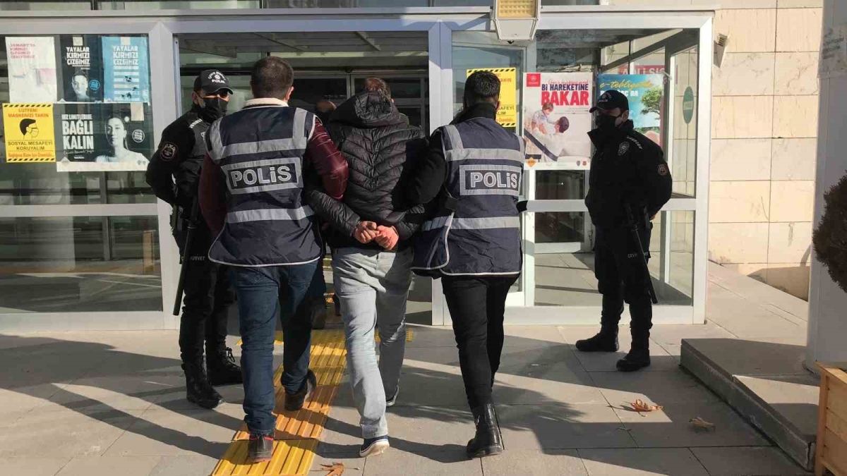 18 yıllık cinayet davasındaki beraat istinaftan döndü
