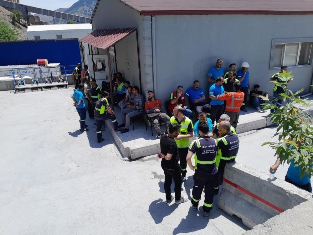 Elazığ’da Eti Krom işçilerinin talepleri karşılandı, çalışanlar iş başı yaptı
