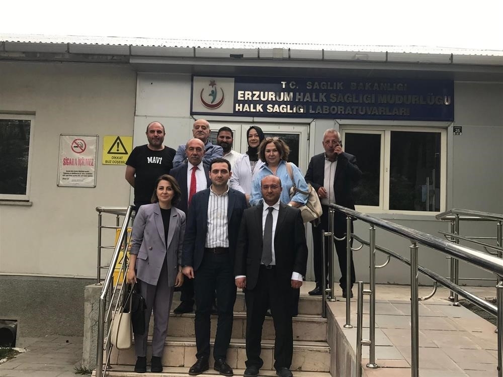 Erzurum Halk Sağlığı Laboratuvarı’nın akreditasyonu yenilendi
