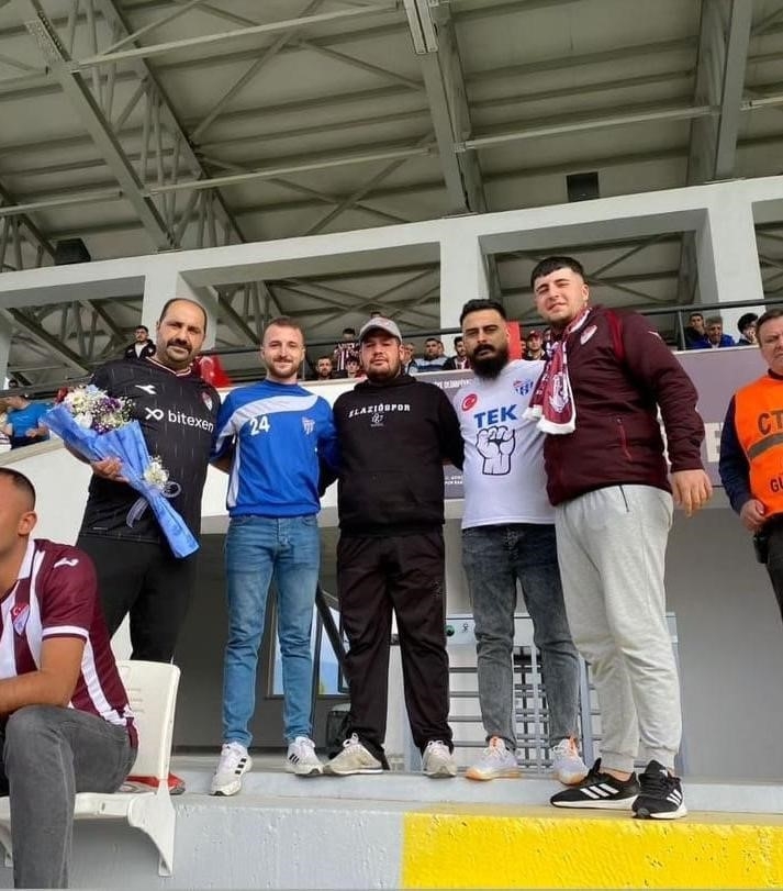 Taraftar arası dostluk ve kardeşlik rüzgarı esti
