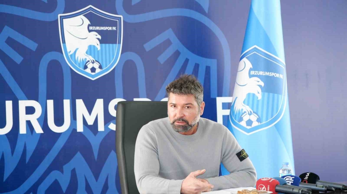 Hakan Kutlu: “Antrenman sahamız kullanılamaz halde, stadımızın zemini çok kötü”
