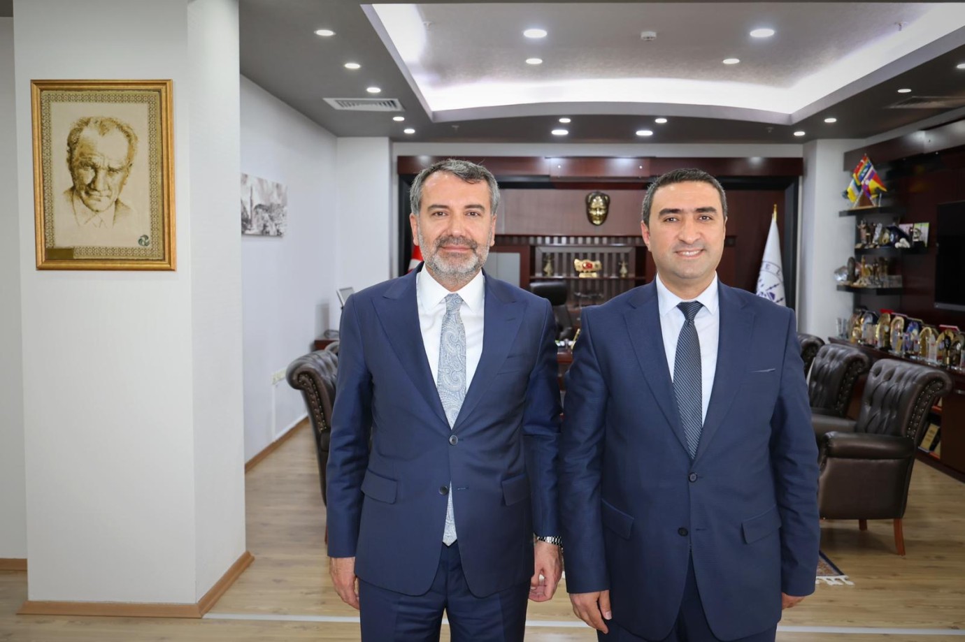 Hizmet-İş Başkan Adayı Murat Ertürk’ten Başkan Şerifoğulları’na Teşekkür