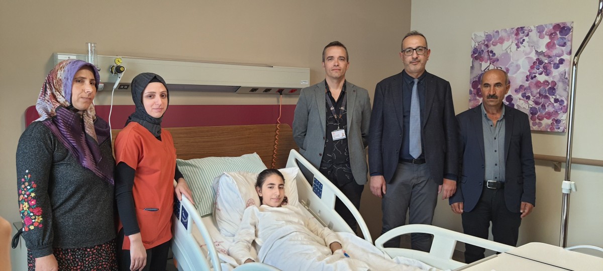 Fethi Sekin Şehir Hastanesi bölgede 'skolyoz' hastalarının umudu oldu   
