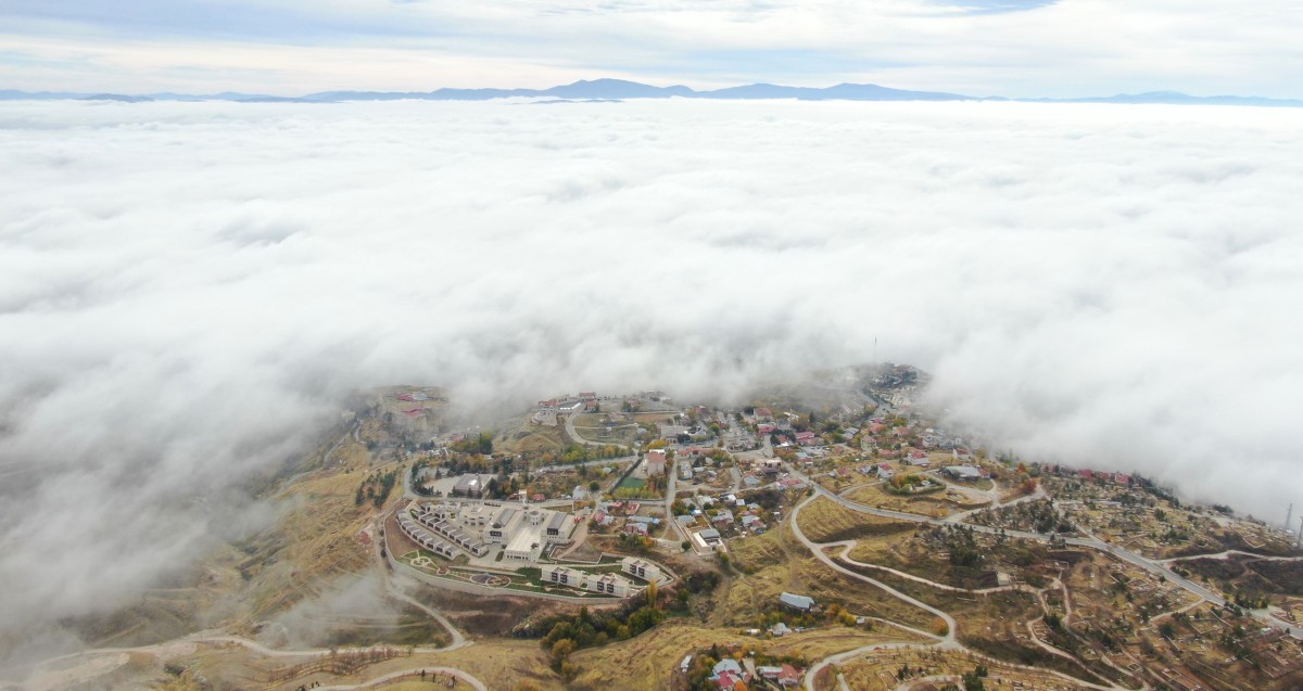 Elazığ sis denizinde kayboldu