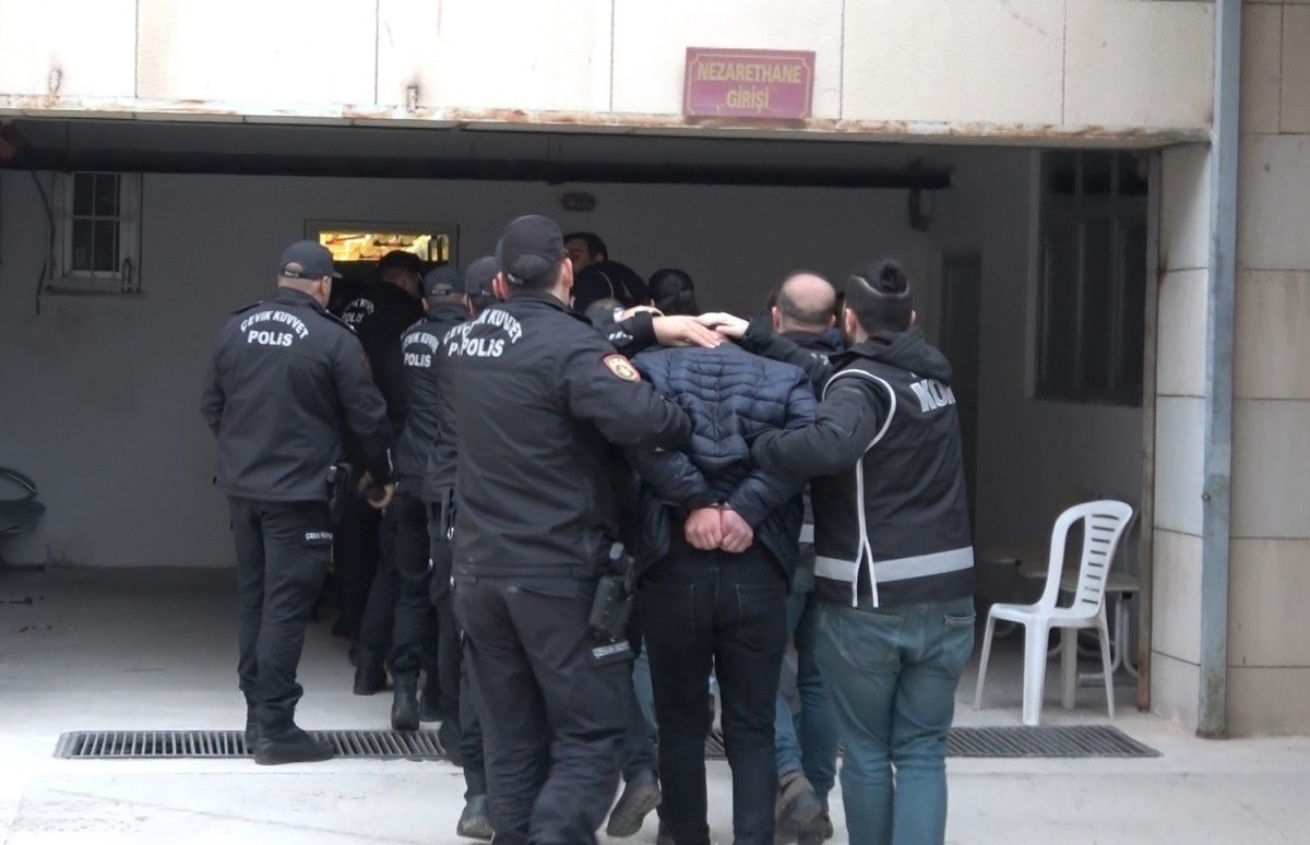 'Silindir' operasyonunda 17 tutuklama   