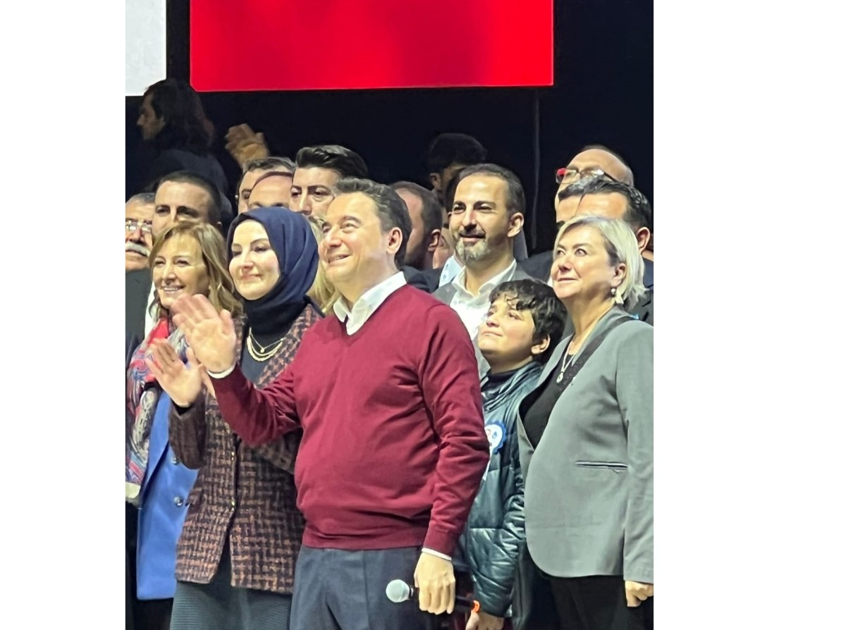 ‘Hayalimizdeki Türkiye'ye ulaşmak için tüm kadrolarımızla çalışmaya devam edeceğiz’
