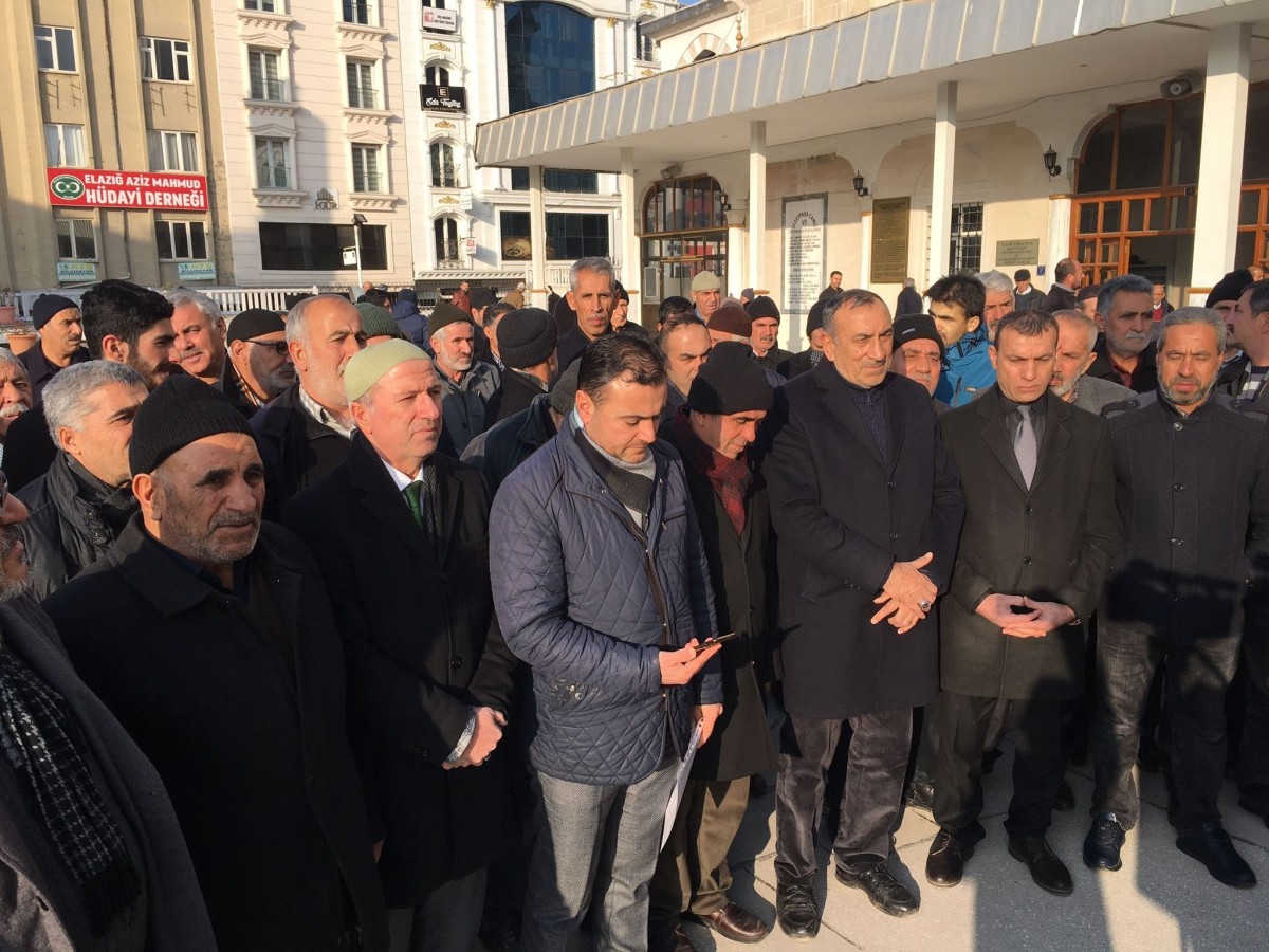 Kur’an-ı Kerim saldırılarına Elazığ’dan tepki 