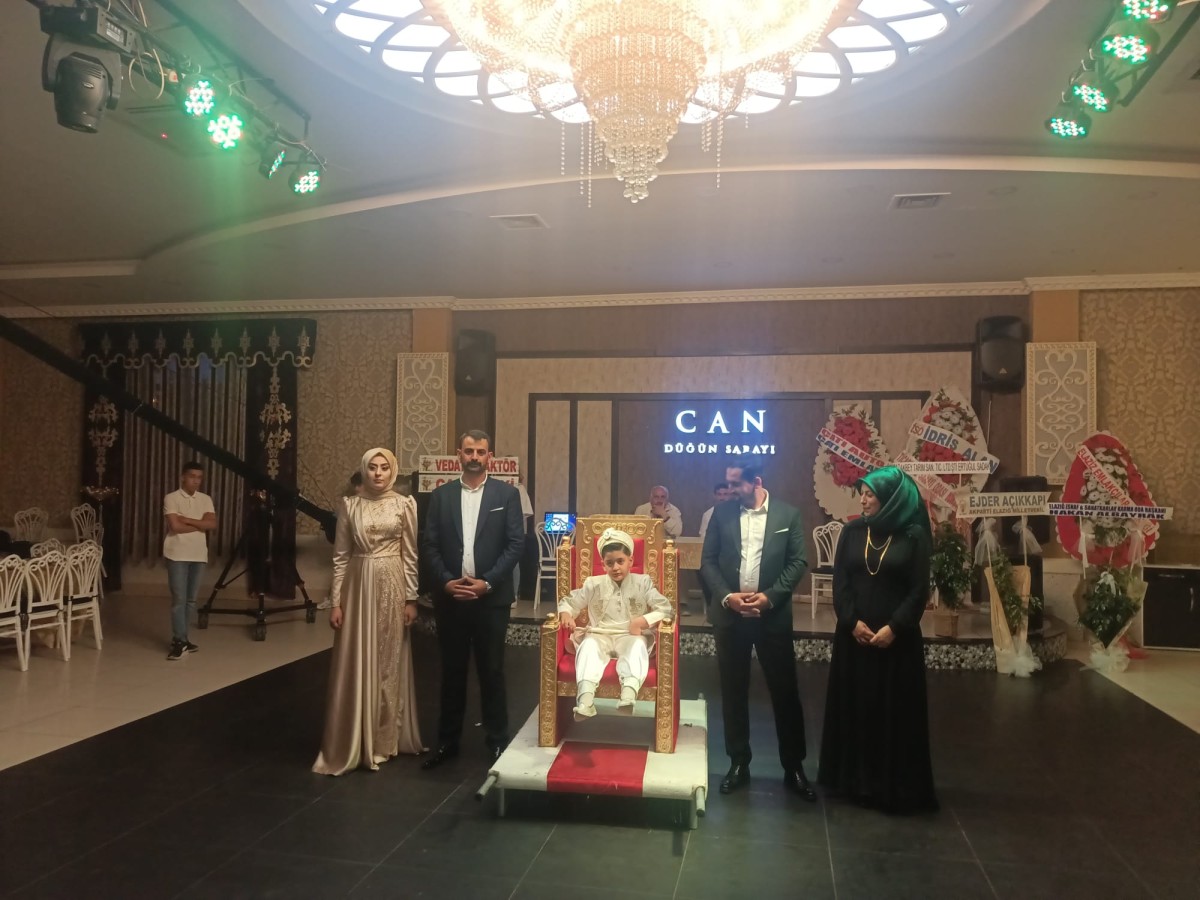 Gülyüz ailesinin mutlu günü