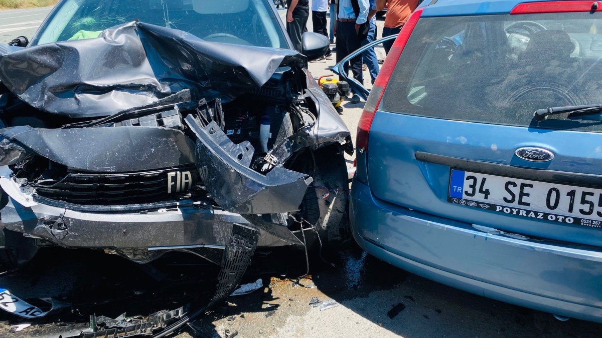 Malatya-Elazığ yolunda kaza: 3 yaralı   