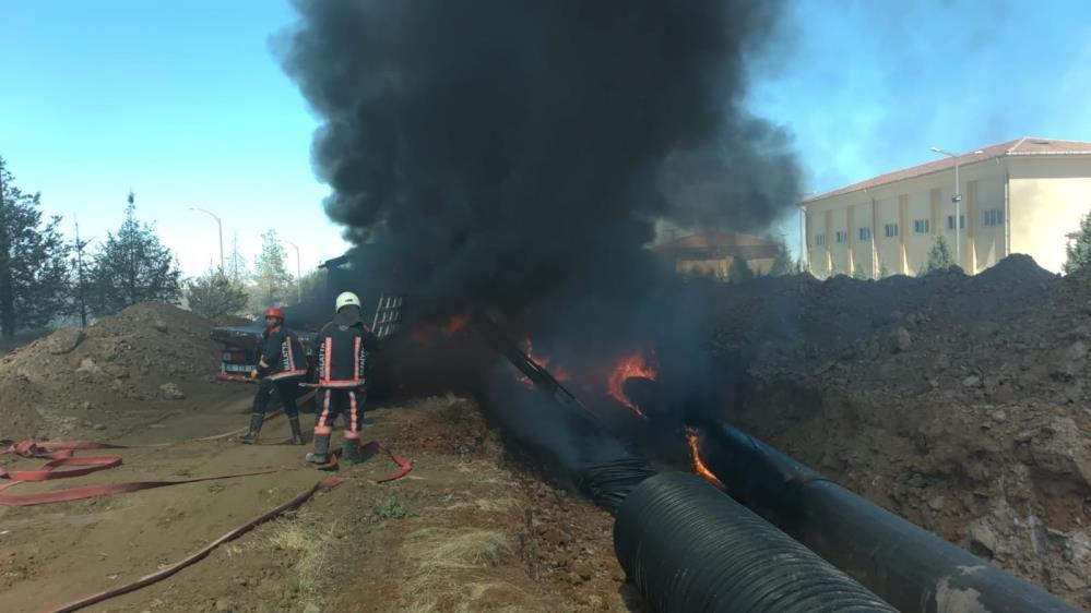 Malatya’da organize sanayi bölgesinde korkutan yangın
