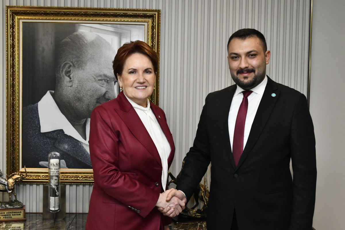 Genel Başkan Akşener’den Başkan Adayı Özgül’e tam destek