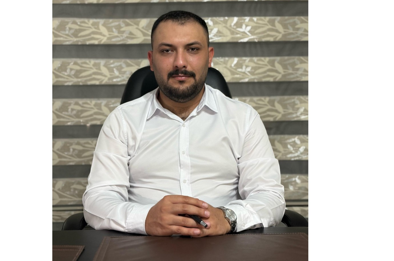 Burak Özgül: ‘Gençlerin geleceği kaygıya teslim edilemez’